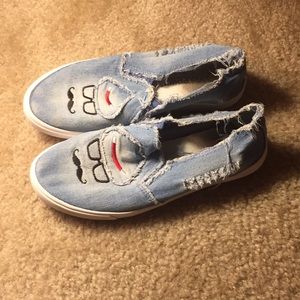 Jean slip on sneakers
